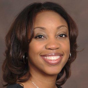 Meet your Posher, Ambra